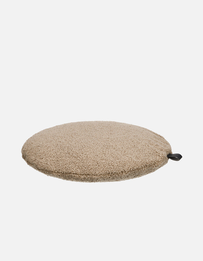 Korb aus nachhaltig recycelter Baumwollkordel inkl Kissen beige Katze schlafen – Bild 4